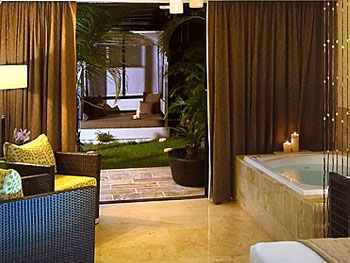 ROMANCE SUITE